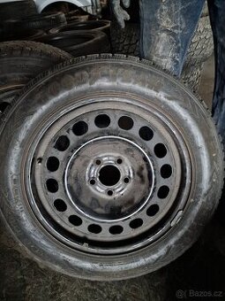 Good Year Eagle 225/60 R18 - 1