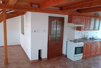 Pronájem 2+kk J. Š. Baara, České Budějovice - mezonet