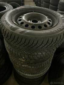 Zimní pneu R14
