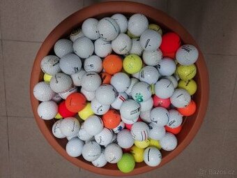 golfové míčky - hrané