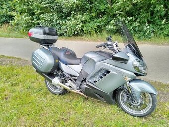 Kawasaki gtr 1400