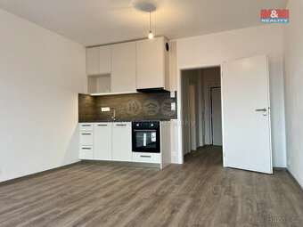 Pronájem bytu 1+kk, 36 m², Vyškov, ul. Hybešova