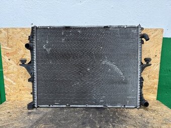 CHLADIČ VODY AUDI Q7 / VW TOUAREG 3.0 TDI 7L6121253A