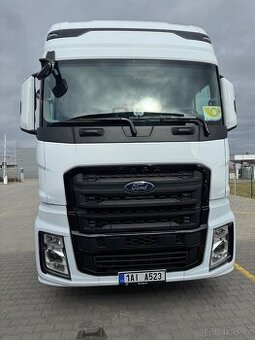HLEDÁME ŘIDIČE/ŘIDIČKU C+E – BRIGÁDNĚ