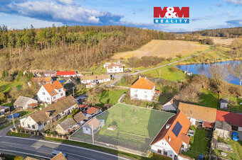 Prodej pozemku k bydlení, 1019 m², Dolce