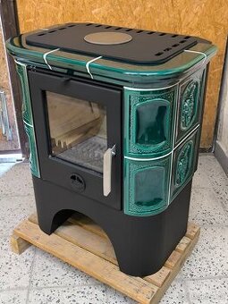 Kamna s varnou plotýnkou, kachle Aquamarin  - 5,5 kW