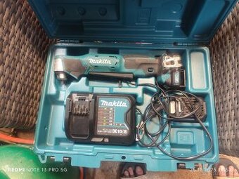 Aku vrtačka Makita  rohová