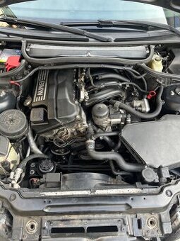 Motor bmw 18i 105kw N42B20A