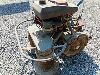 Prodám bubnovou sekačku Vari