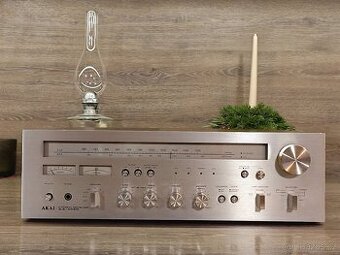 AKAI AA-1050 receiver, TOP model