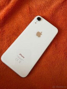 apple iphone xr 128gb top stav komplet baleni