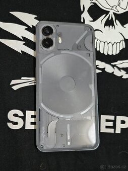 Nothing phone 2 - vystup z řady