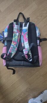 Skolni batoh Baagl