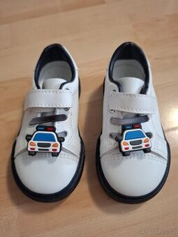 Botičky tenisky polobotky Apawwa velikost 22 bílo modré poli