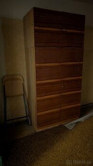 Skříň s nádstavcem - 1