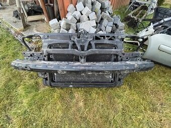 Chladičová stěna golf iv