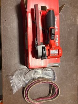 Milwaukee M12 FBFL13