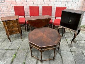 Starožitný nábytek - stolek židle taburet komoda