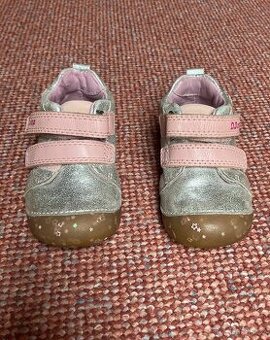 Dívčí byty D.D.Step, vel. 19