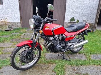 Honda CBX 550 F