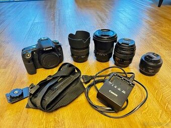 Prodám Canon EOS 60D + 4 objektivy + nabíječka a popruh