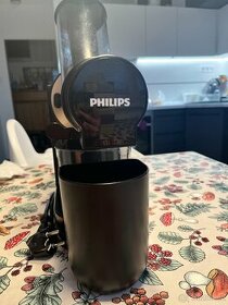 Odšťavňovač Philips šnekový