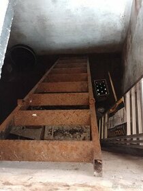 Prodám železné schody 2,6 m