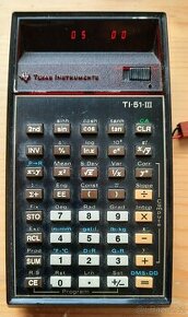Kalkulátor TEXAS INSTRUMENTS TI-51-III