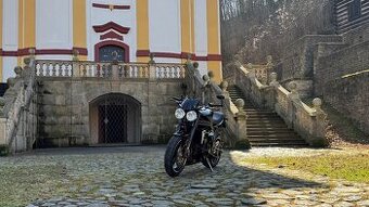 Triumph Speed Triple 1050