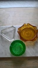 Popelníky, nádobí z půdy, panenky, forma na peč.retro hračky
