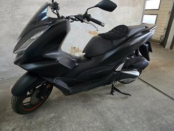 Honda pcx 125 první majitel