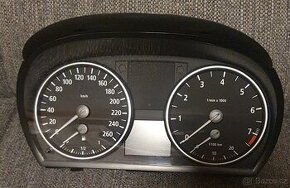 Budíky(počítadlo) BMW E90 330I