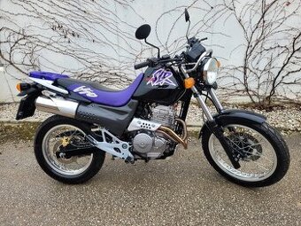 Honda SLR 650, el.štartér, len 11.200 km, TOP STAV