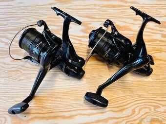 2 NAVIJÁKY BAITRUNNER OKUMA DYNA DRAG 65