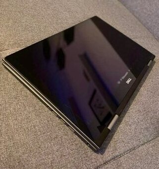 Dell Inspirion 15 5568 2-in-1 Dotykový LCD