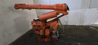 PRODÁM PRŮMYSLOVÉHO ROBOTA ABB IRB 6400