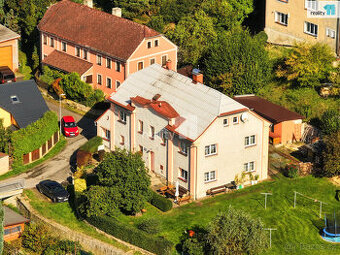 Pronájem bytu 5kk-100m2 v rodinném domě se zahradou 2173m2