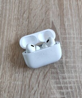 APPLE AirPods 3. GENERACE S MagSafe POUZDREM