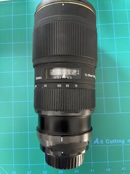 Sigma 70-200mm f/2.8 EX DG HSM APO (Nikon F-mount)