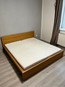 Postel včetně matrací 180cm