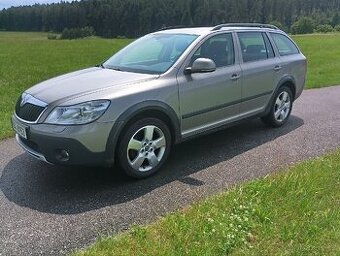 Škoda Octavia Scout 1.8 TSI