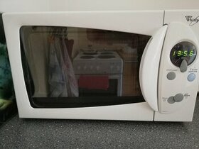 Mikrovlákna trouba Whirlpool