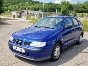 Seat Cordoba 1.4i rok 1999 CELÁ SERVISNÍ HISTORIE