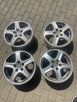 ALU disky 5x100 octavie I