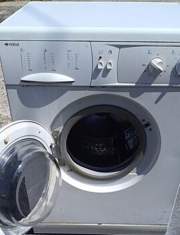 Indesit