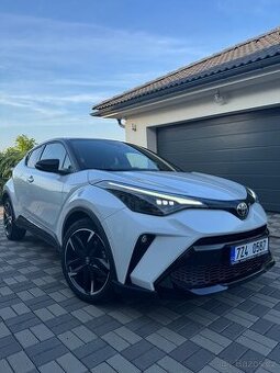 TOYOTA C-HR GR Sport 2.0 Hybrid 2022
