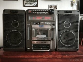 Radiomagnetofon Hitachi