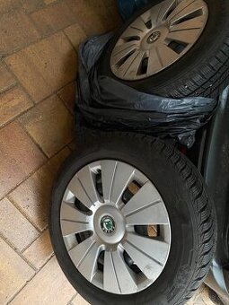Plechové disky 14” 5x100 a zimní pneu 185/60/R14