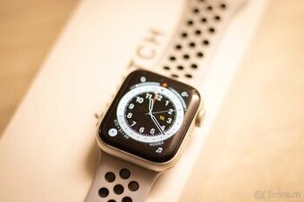Apple Watch SE 40 mm – Silver + Nike Sport řemínek