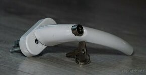 bezpečností klika pro plast.okna a dveře – 8ks